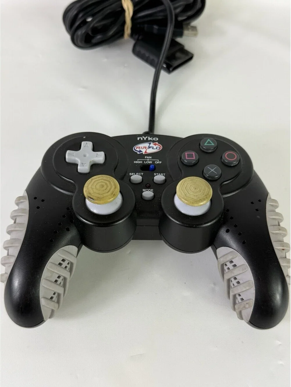 AS IS PLEASE READ NYKO AIR FLO XL PS2 & USB PC Controller Cooling Fan Built In
